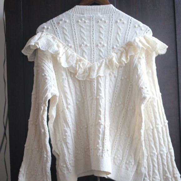 NWT Ruffled Knit Sweater. - Picture 3 of 11